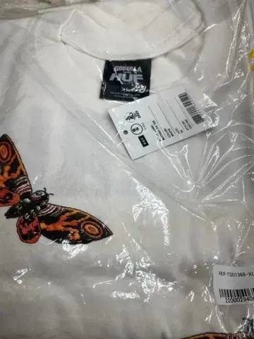 HUF T셔츠 고질라 모스라 콜라보 GODZILLA VS HUF