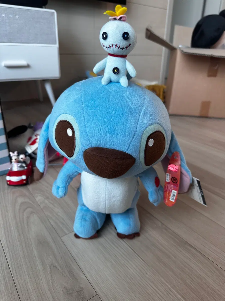움직이는 스티치 인형