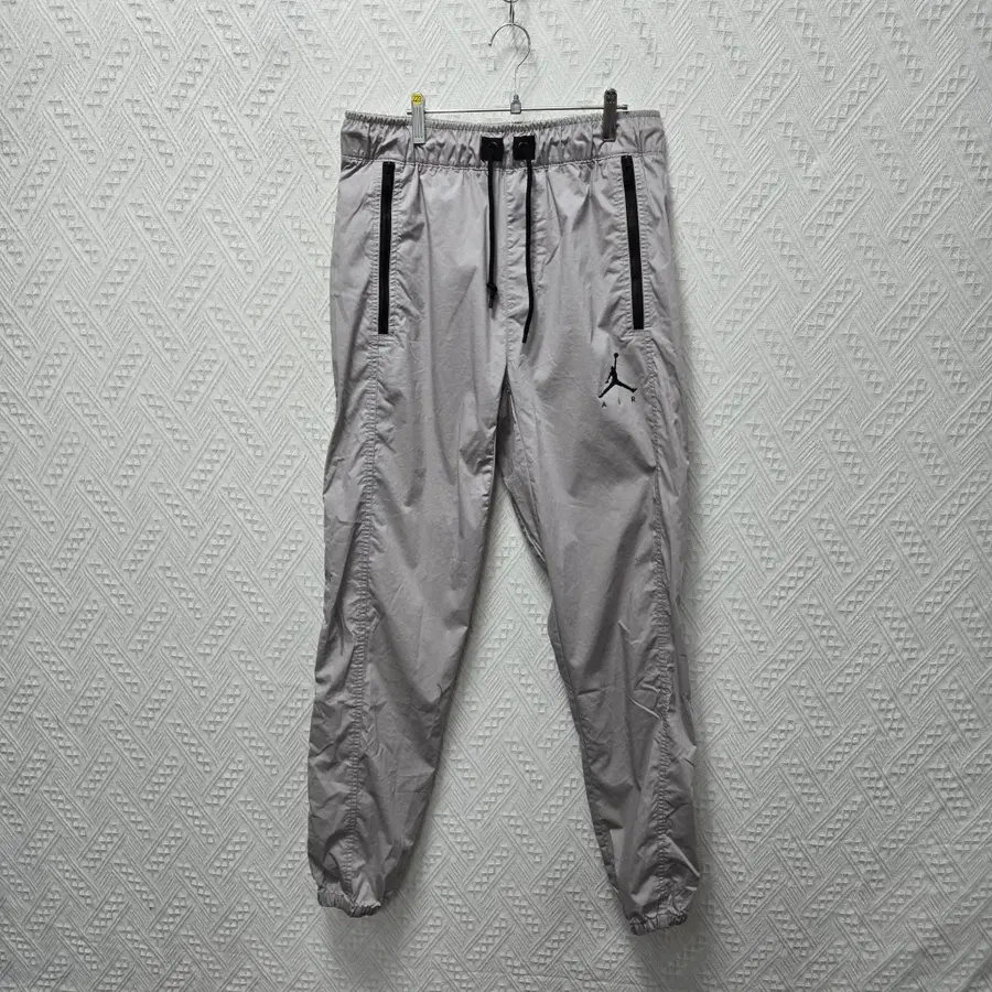파223+ 나이키 에어조던 우븐 조거 팬츠 S