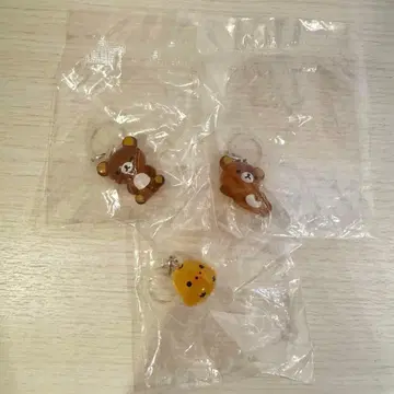 새상품급 리락쿠마 키이로이토리 메지루시 액세서리 클리어 마스코트 참 3개 세트