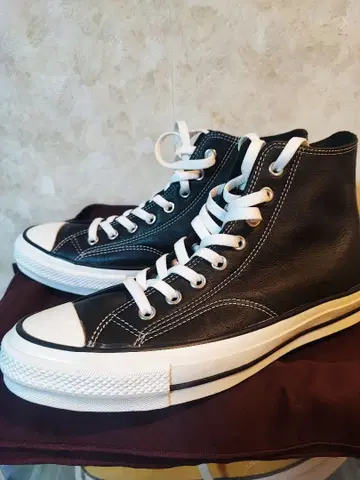 CONVERSE Addict CHUCK TAYLOR LEATHER HI