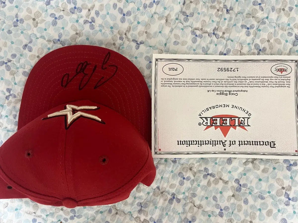 MLB 크레이그 비지오 친필 싸인 모자 판매합니다.