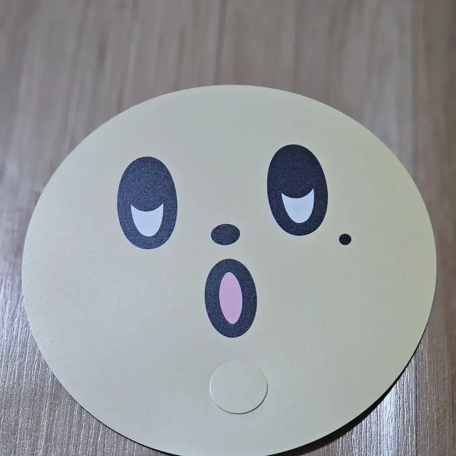 앤더블 앤버스 부채 교환 구합니다 (배송비 제가 부담해요!)