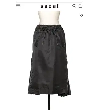 가격 인하 [ 새상품급 ] sacai 사카이 플리츠 스커트 블랙 0 사이즈