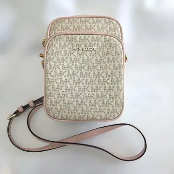 [ 새상품급 ] MICHAEL KORS 숄더백 시그니처
