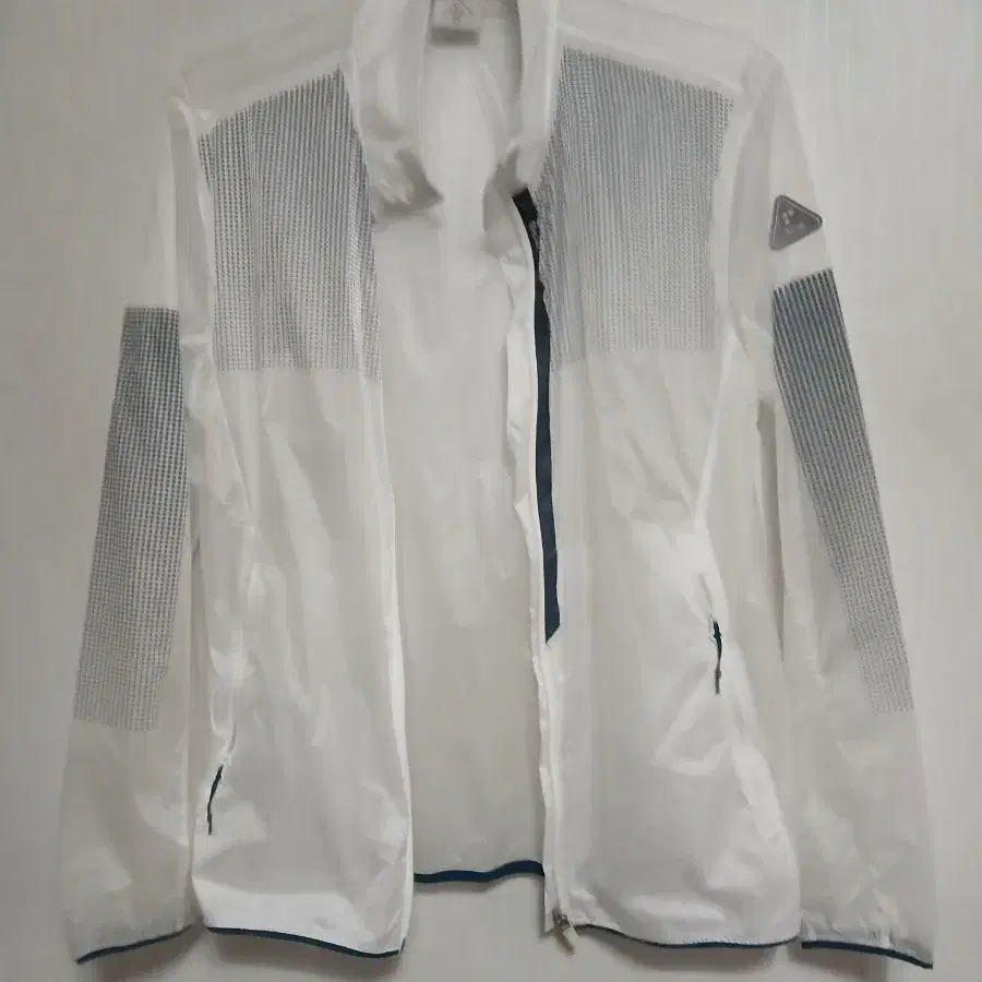 K2바람막이 점퍼100