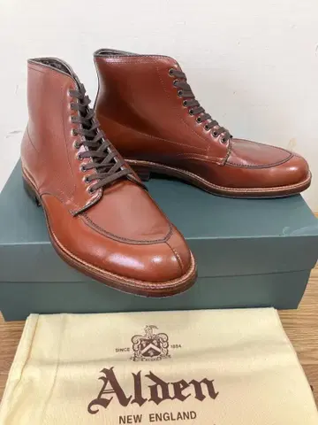알든 D9928 V 칩 부츠 8D