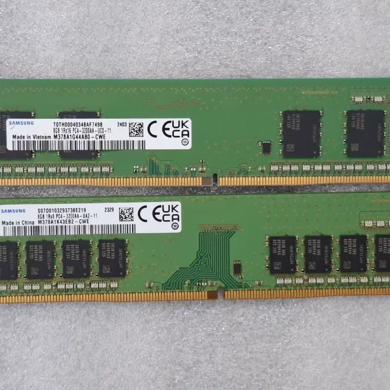 컴퓨터 삼성 메모리 DDR4 3200AA 16GB(8GB 두개)