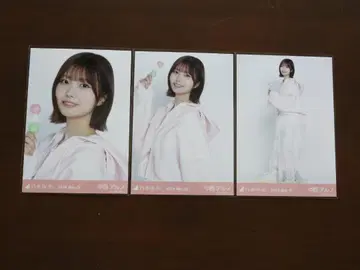 노기자카46 나카니시 아루노 벚꽃 컬러 코디 컴프