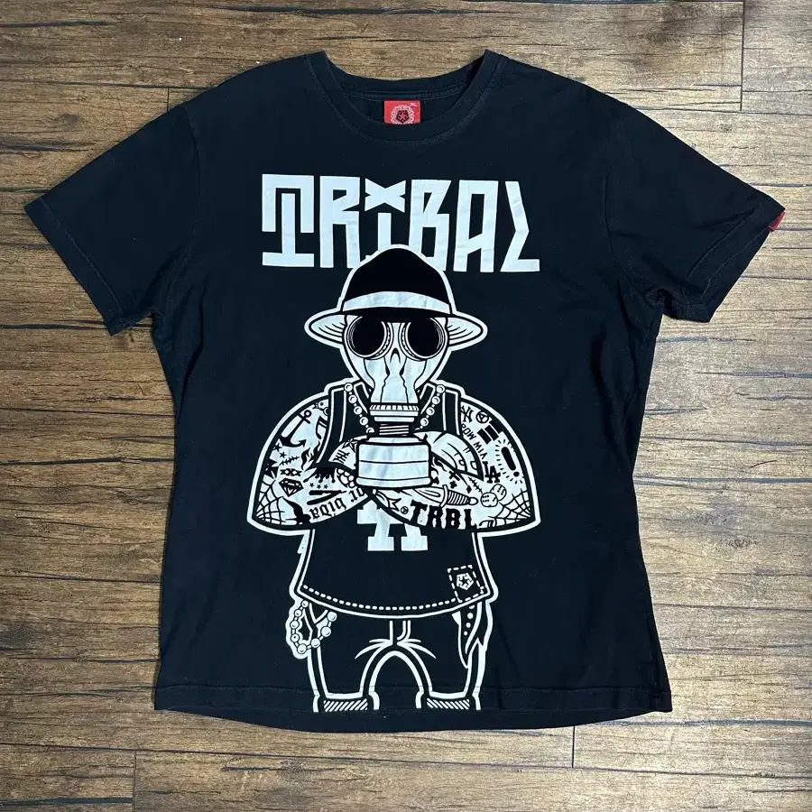 트라이벌 기어 Tribal Gear 가스마스크 캐릭터 그래픽 반팔 티셔츠 XL 블랙