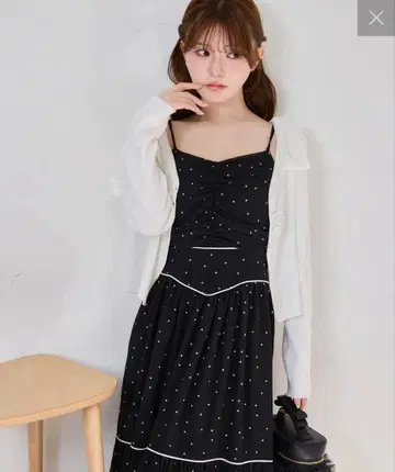 NICE CLAUP 배색 리본 원피스