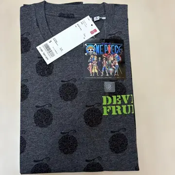 새상품 UNIQLO 원피스 악마의 열매 T셔츠 다크 그레이 S