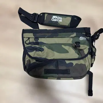아부가르시아 Abu Garcia 낚시용 가방 덤 포함