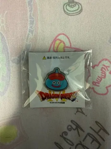 맥도날드 드래곤 퀘스트 슬라임 핀 배지