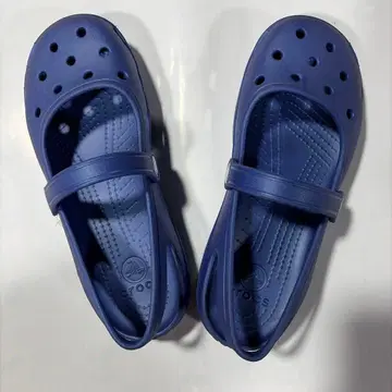 [ Crocs ] 여성용 샌들 네이비 W7