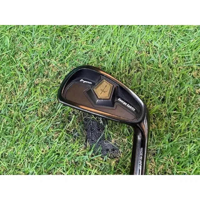 조지스피리츠 엠페라 블랙 4-10 투어AD SL2 5R1 중고 아이...