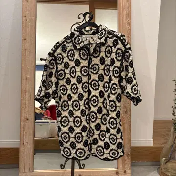 ZARA 크로셰 편물 반팔 셔츠 블랙 x 화이트