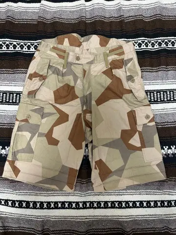 스웨덴군 M90 스칸디나비아 데저트 카모 숏팬츠 카고 팬츠