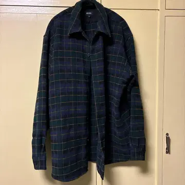 BEAMS 체크 무늬 긴팔 셔츠