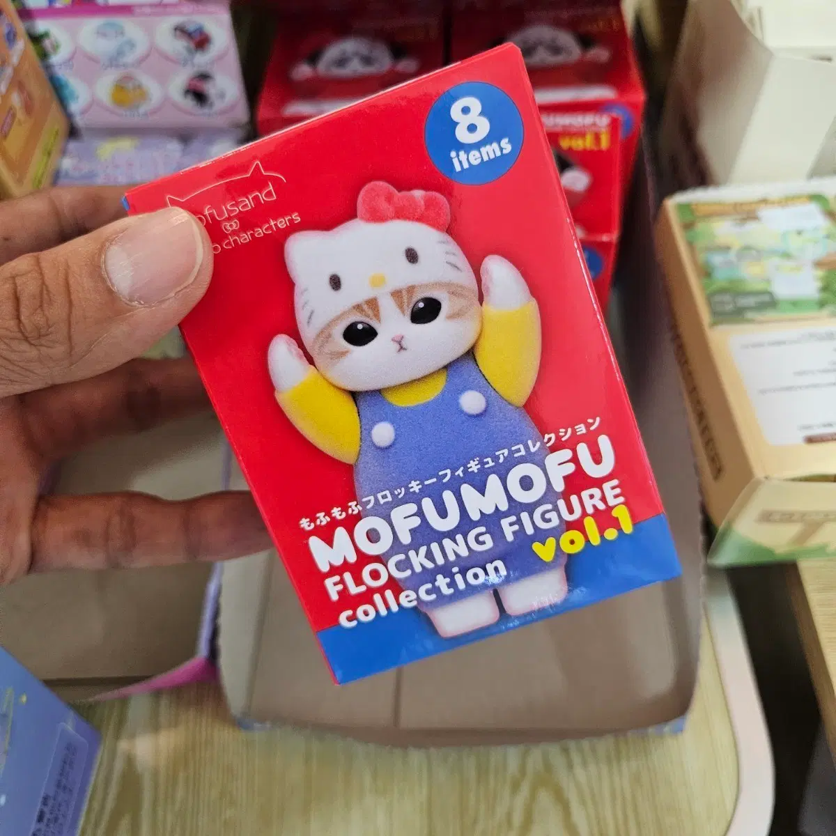 모프샌드 산리오 플로키 랜덤 피규어