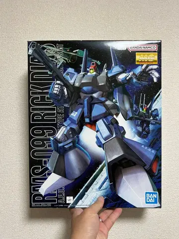 MG 1/100 릭 디아스