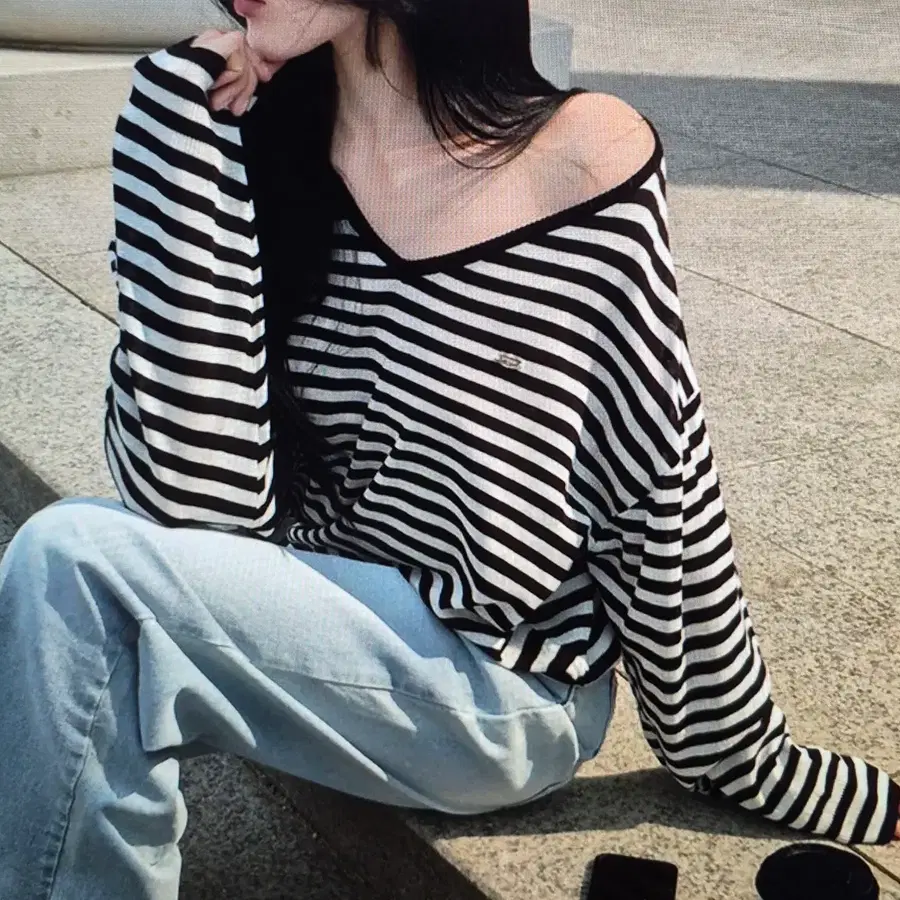 (해외배송)스트라이프 브이넥 니트 2컬러