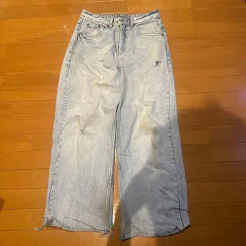 ZARA 라이트 블루 데님 팬츠 데미지 가공 EUR36