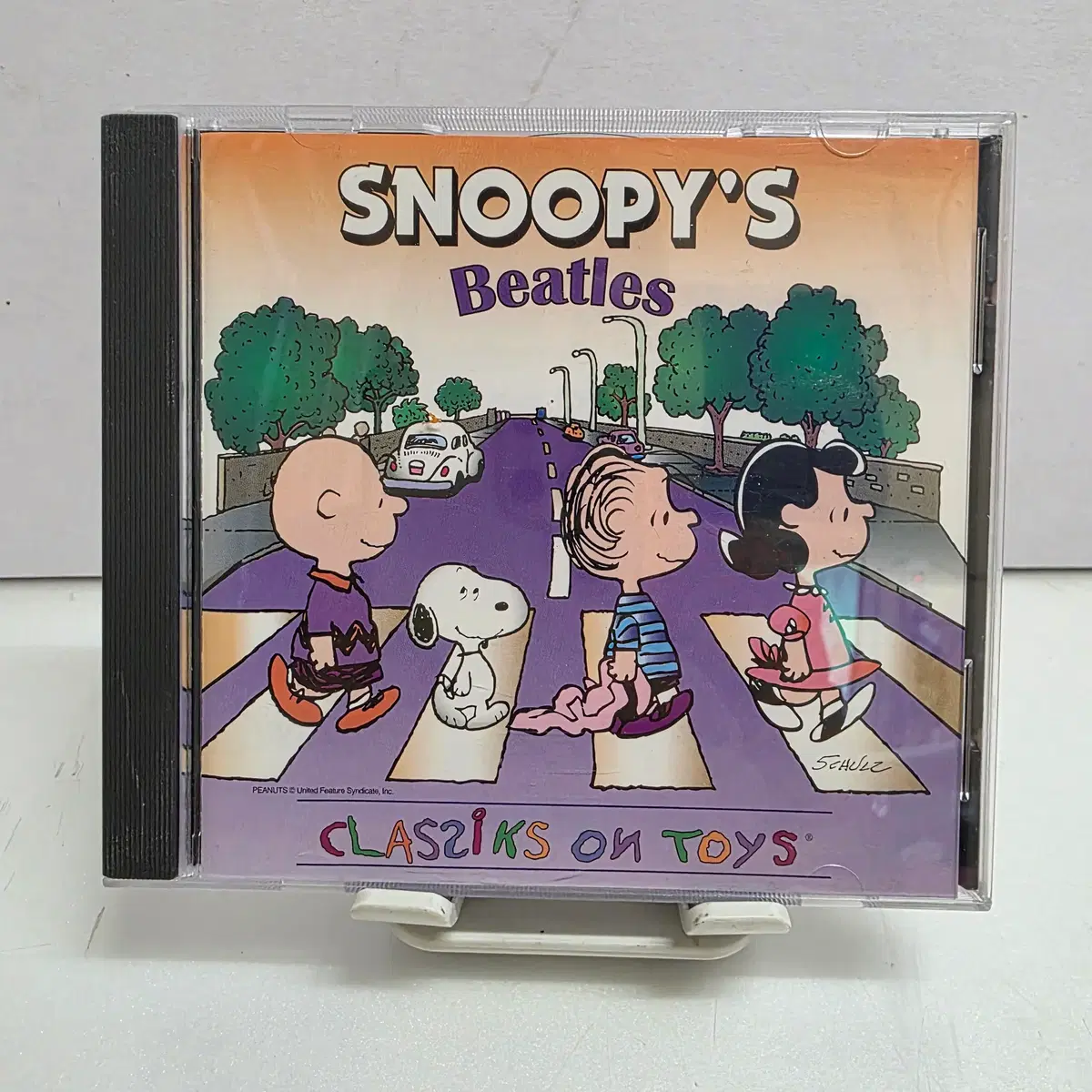 Snoopy's Beatles: Classiks on Toys