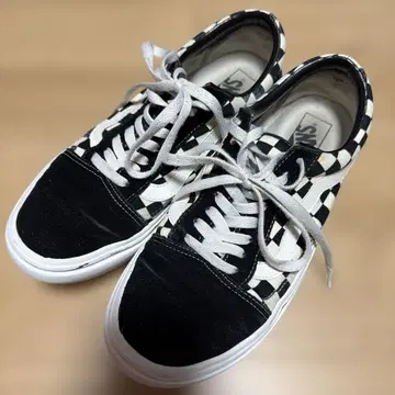 VANS 체크 무늬 깃발 스니커즈 27cm