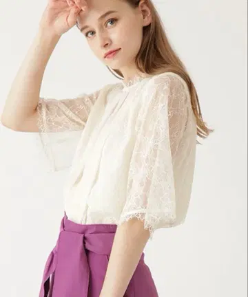 JILLSTUART 진 레이스 블라우스