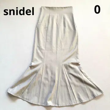 snidel 0 하이웨스트 머메이드 롱 스커트 아이보리