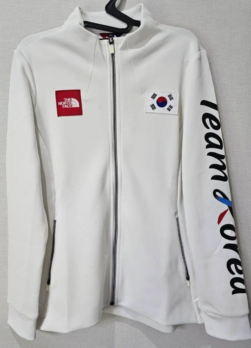 노스페이스 여자 팀코리아 국가대표 자켓 95/M