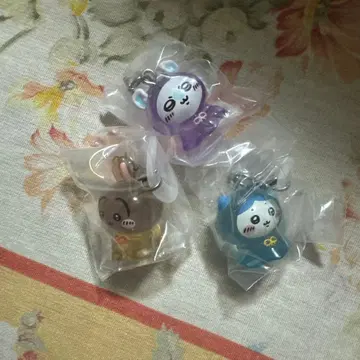치이카와 메지루시 액세서리 3 하치와레 토끼 모몽가