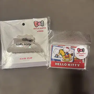 Hello Kitty x 3COINS 헤어 클립과 스티커 세트