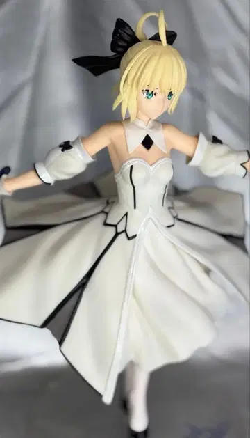 Fate/Grand Order 아르토리아 펜드라곤 릴리 피규어