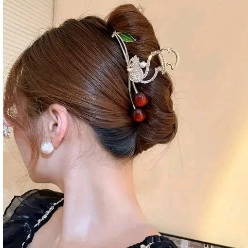 마알띠럭스 다람쥐 체리 헤어 집게핀