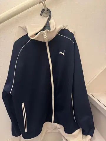 PUMA 트랙 자켓 네이비 x 화이트