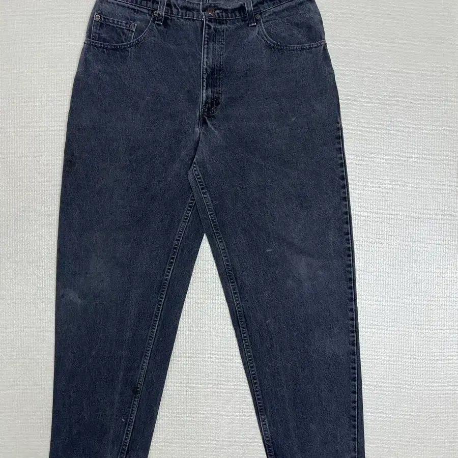 90s 미국제 리바이스 560 Loose Fit 블랙 데님 36/30