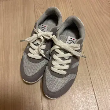 르꼬끄 스포르티브 그레이 스니커즈 23.5cm