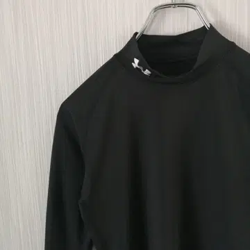 언더아머 이너 긴팔 하이넥 블랙