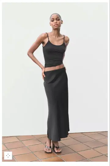 ZARA/자라/새틴 미디 스커트/S