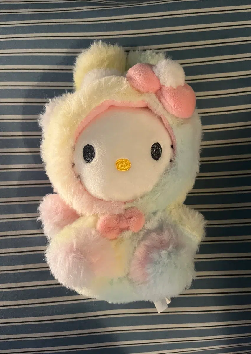 산리오 정품 헬로키티 인형 키링