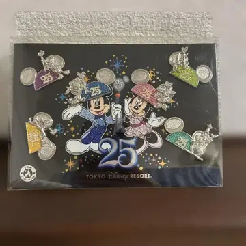 [ 미개봉 새상품 ] 도쿄 디즈니 리조트 25주년 핀 배지