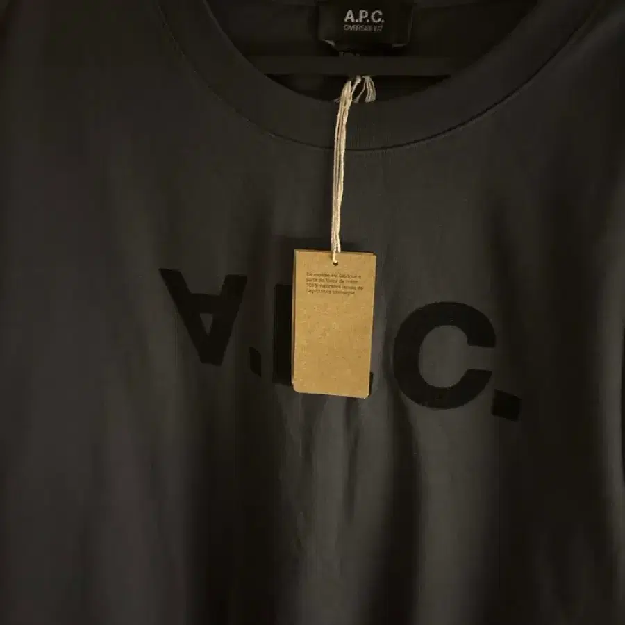 A.P.C. 아페쎄 오버사이즈핏 반팔티 블랙