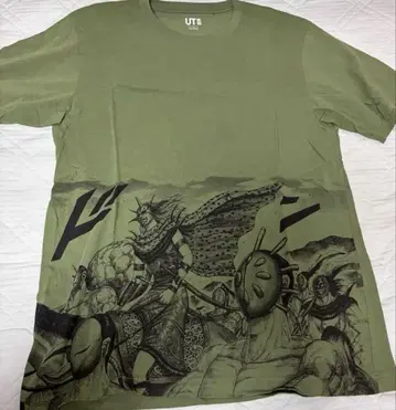 UNIQLO UT 킹덤 T셔츠 카키