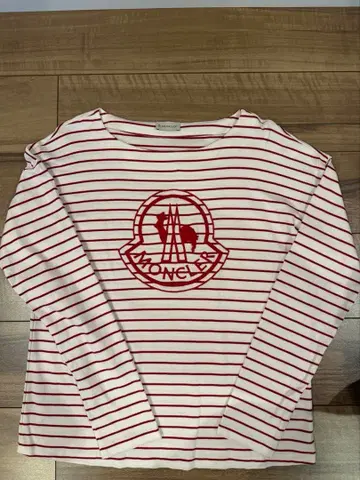 MONCLER 티셔츠
