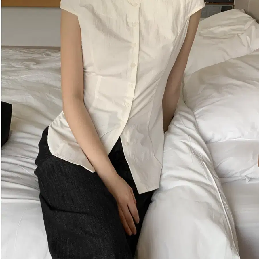 로렌하이 하객룩 보트넥 블라우스