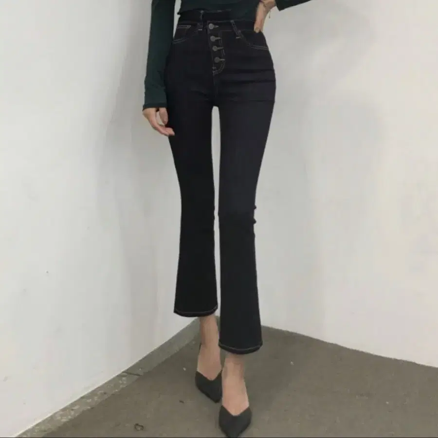 하이웨스트 단추 버튼 사선 생지 부츠컷 팬츠 데님 청바지 키작녀