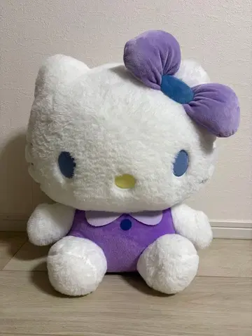 신착 Hello Kitty 봉제 인형 [ 새상품 ]