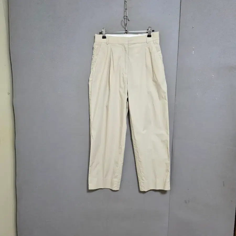 오피신 제네럴 연베이지 바지 n7817